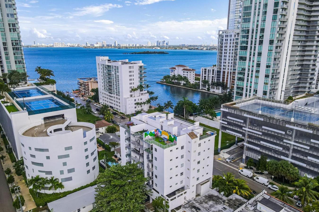 Апартаменти Subtle 2 Bed In Edgewater Downtown With Free Parking Маямі Екстер'єр фото