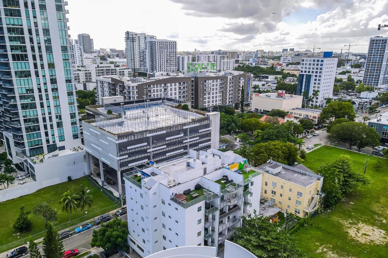 Апартаменти Subtle 2 Bed In Edgewater Downtown With Free Parking Маямі Екстер'єр фото
