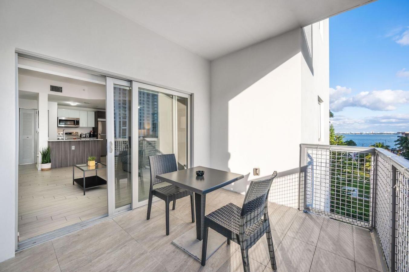 Апартаменти Subtle 2 Bed In Edgewater Downtown With Free Parking Маямі Екстер'єр фото